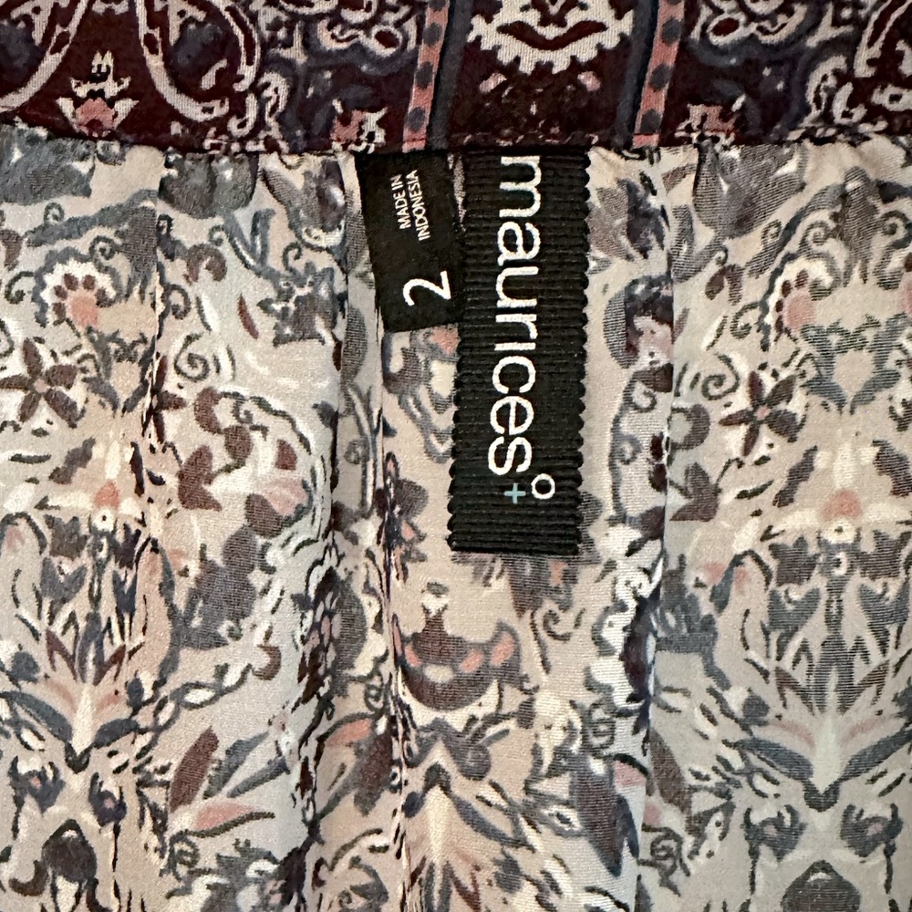 GUC Maurice’s sheer blouse size 2 - Picture 7 of 7